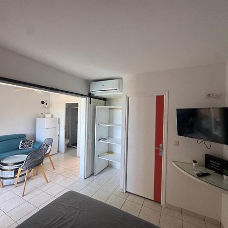 Flamboyant De La Baie Apartment La Trinite Bagian luar foto